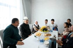 АК ӨРГӨӨ КУТ БОЛСУН! НАРЫНДА 433 БАТИР ЭЭЛЕРИНЕ  ТАПШЫРЫЛДЫ