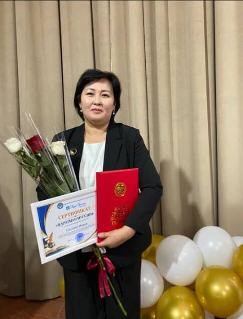 БҮГҮНКҮ МЕТОДИСТ  — МЕНТОР ЖАНА МОДЕРАТОР