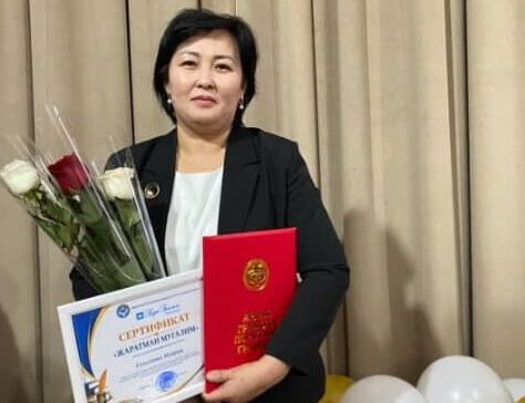 БҮГҮНКҮ МЕТОДИСТ  — МЕНТОР ЖАНА МОДЕРАТОР